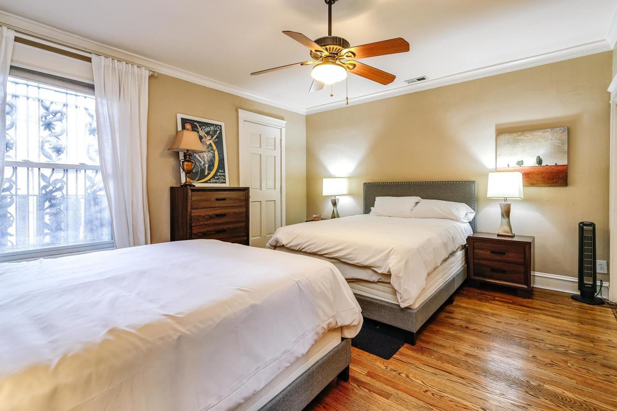 シカゴHistoric And Unique Brownstone In Gold Coast - Downtown - 3アパートメント エクステリア 写真